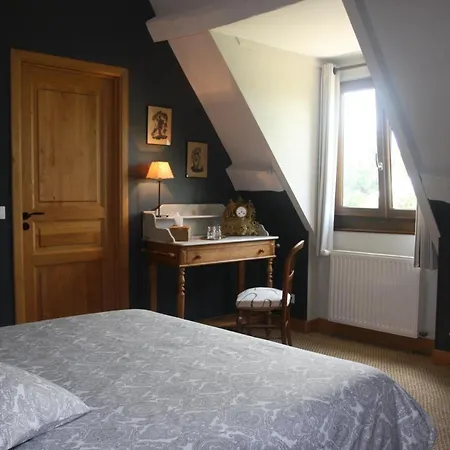 ベッド・アンド・ブレックファスト La Main Ouverte 3*