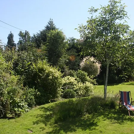 La Main Ouverte Fultot